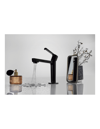 Змішувач для раковини GRB JOLIE Black 82510822
