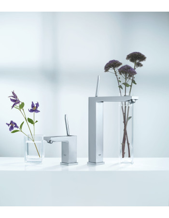 Змішувач на стільницю для раковини XL-розміру Grohe Eurocube Joy 23661000