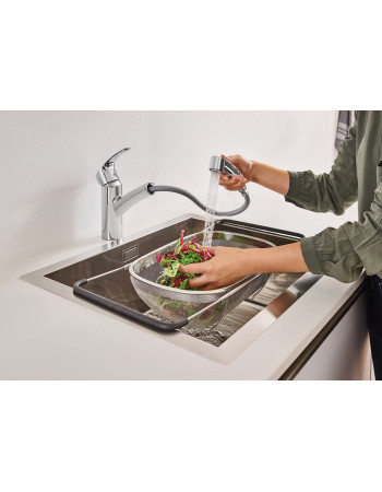Змішувач для кухні з висувним виливом Grohe Eurosmart 30305000