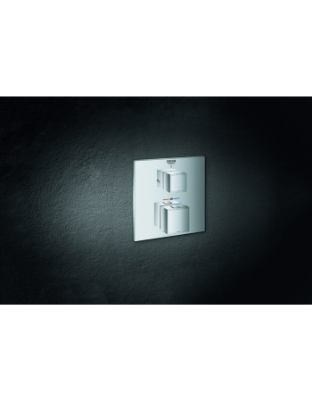 Душова система прихованого монтажу з термостатом Grohe Grohtherm SmartControl UA26405SC0