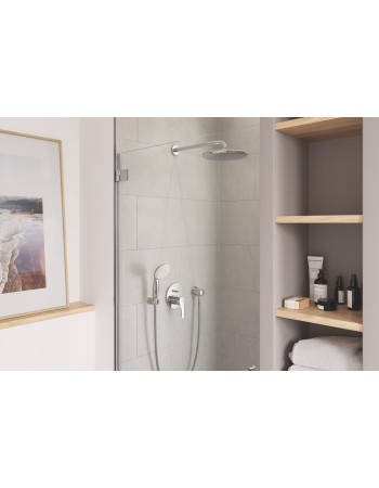 Душова система прихованого монтажу зі змішувачем Grohe Eurosmart New Tempesta 250 UA26416SC3