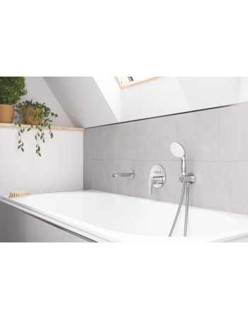 Душова система прихованого монтажу зі змішувачем Grohe Grohtherm SmartControl UA34614SC4
